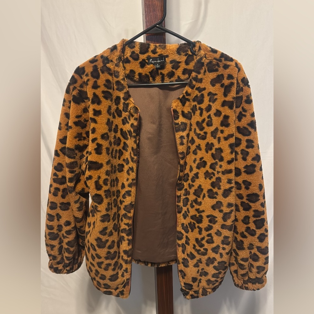 Racheal, size Medium, CHEETAH